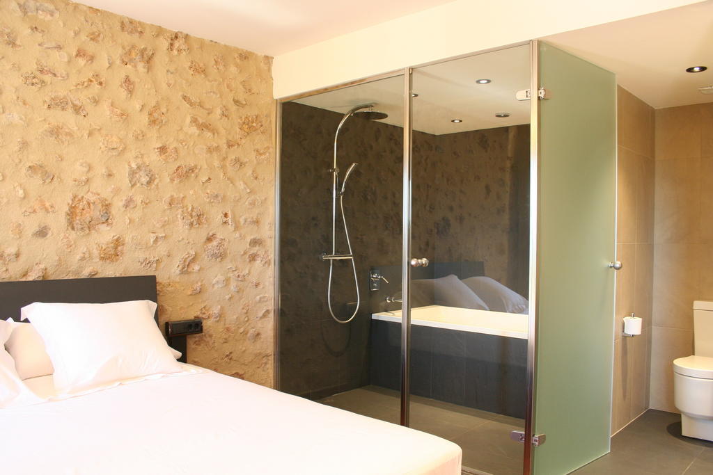 Hotel Mas Oliveres Pla de Palau Llers Habitación foto
